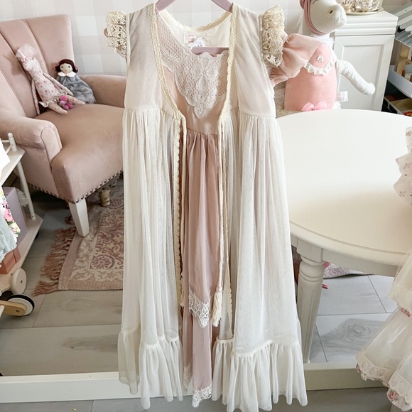 Dollcake “Rosemary Frock” and “Suzanna Apron” size 4 - Picture 10 of 14